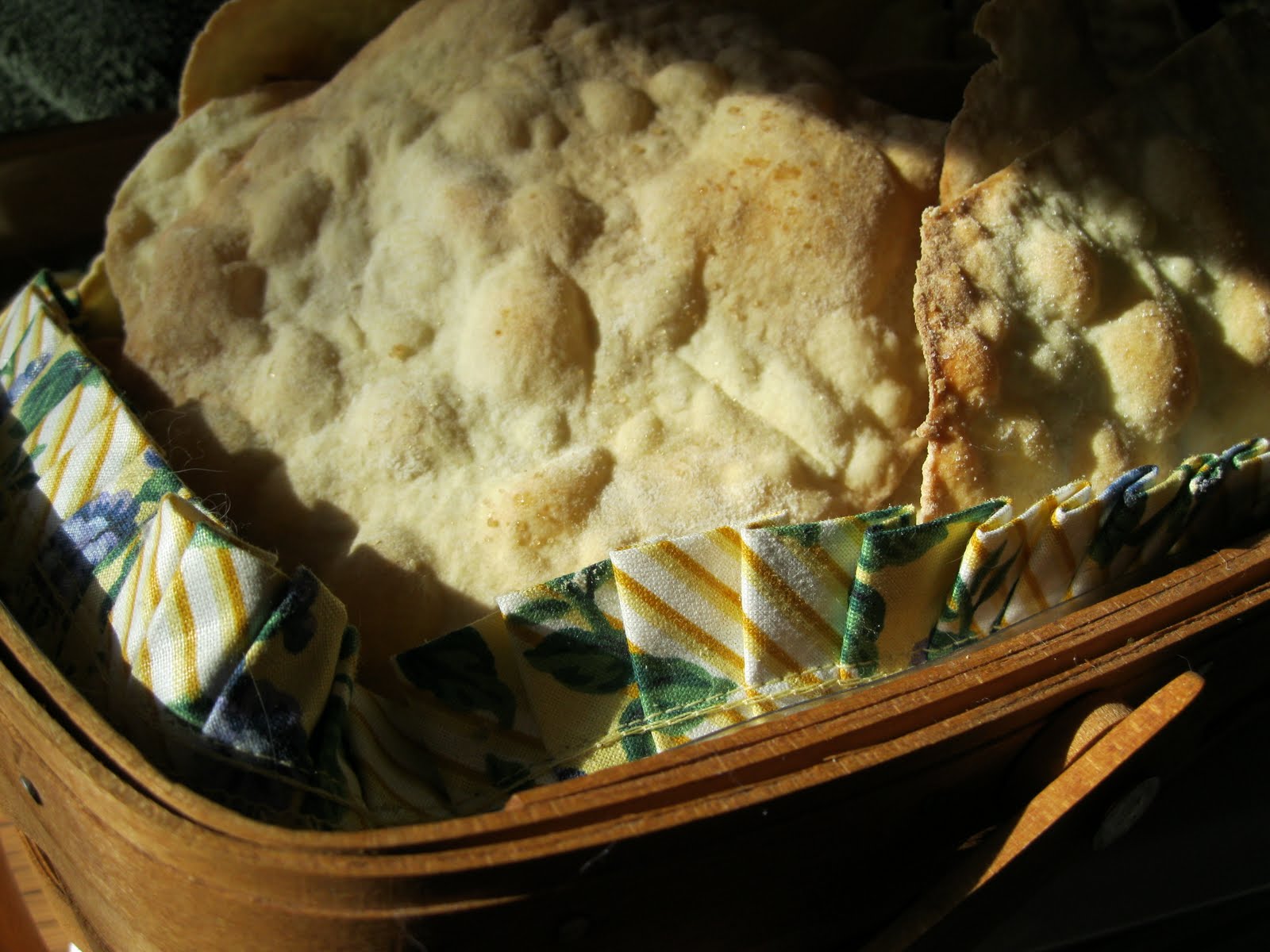 Dust with Flour Recipe for Carta da Musica, Unleavened Flatbread