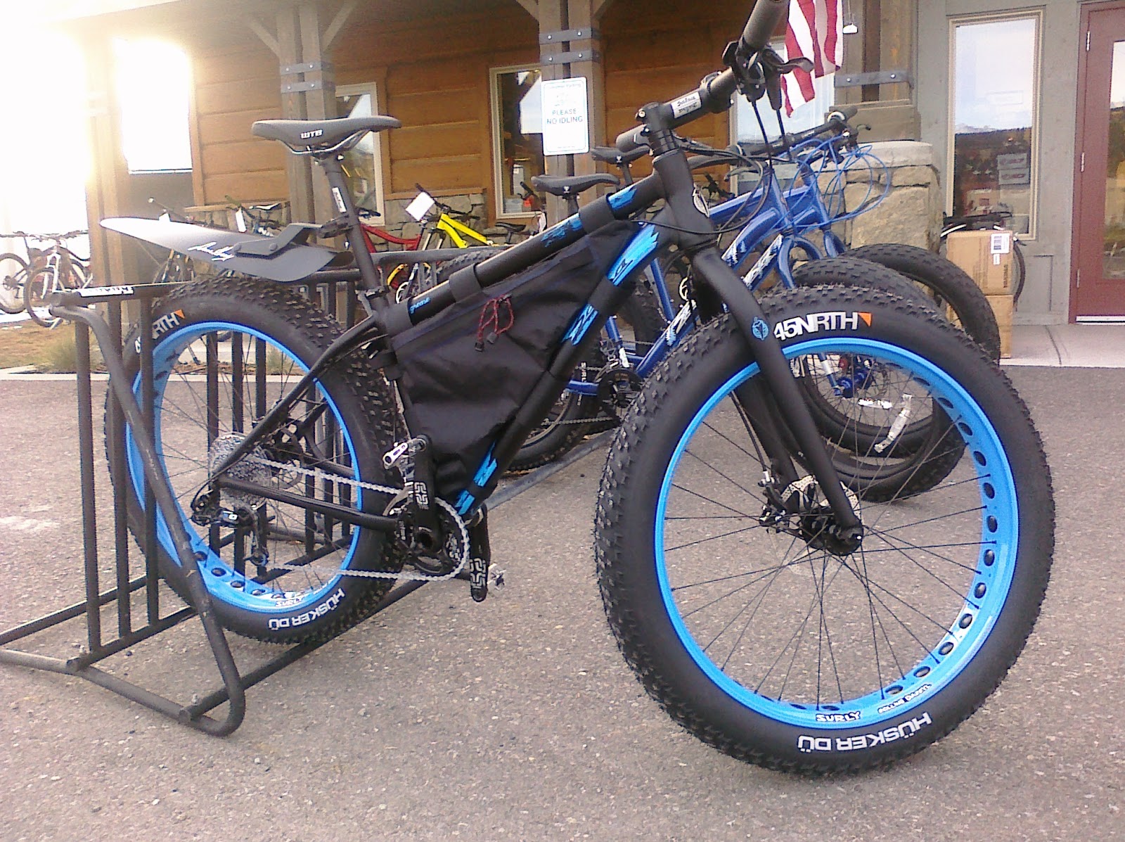 salsa beargrease frame bag