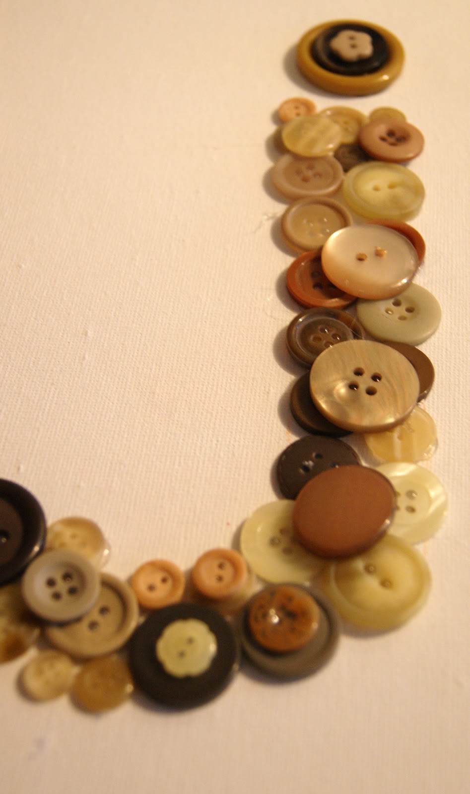 Crafty Sy Canvas Button Art ♥