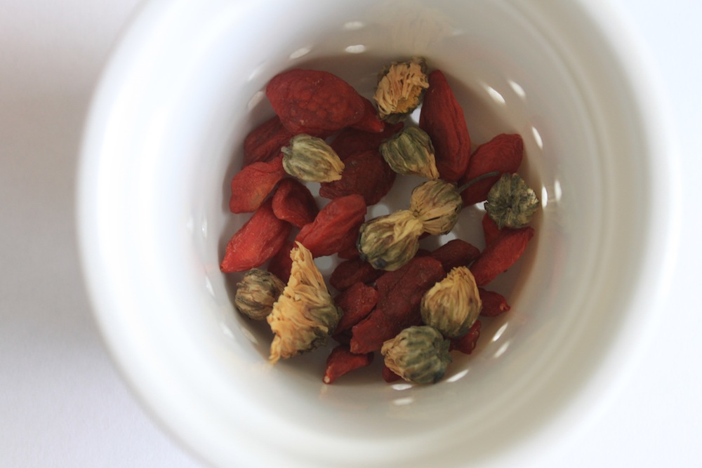 yang janice Chrysanthemum Tea with Goji Berries