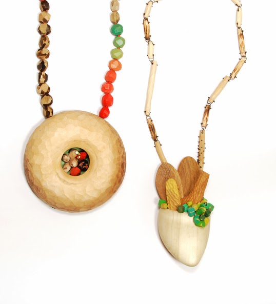 wood jewelry shop Yuko Fujita Jewelry | 538 x 593 wood jewelry shop Yuko Fujita Jewelry | 538 x 593