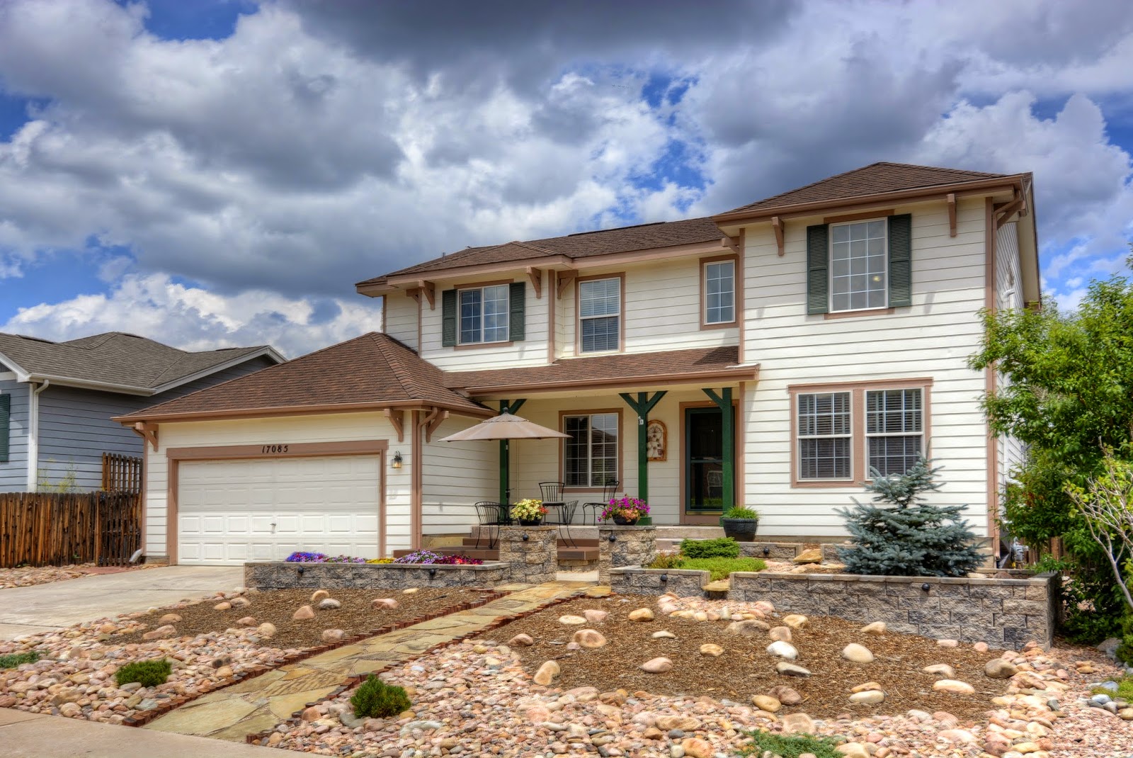 Beautiful 2Story Home for Sale in Colorado Springs