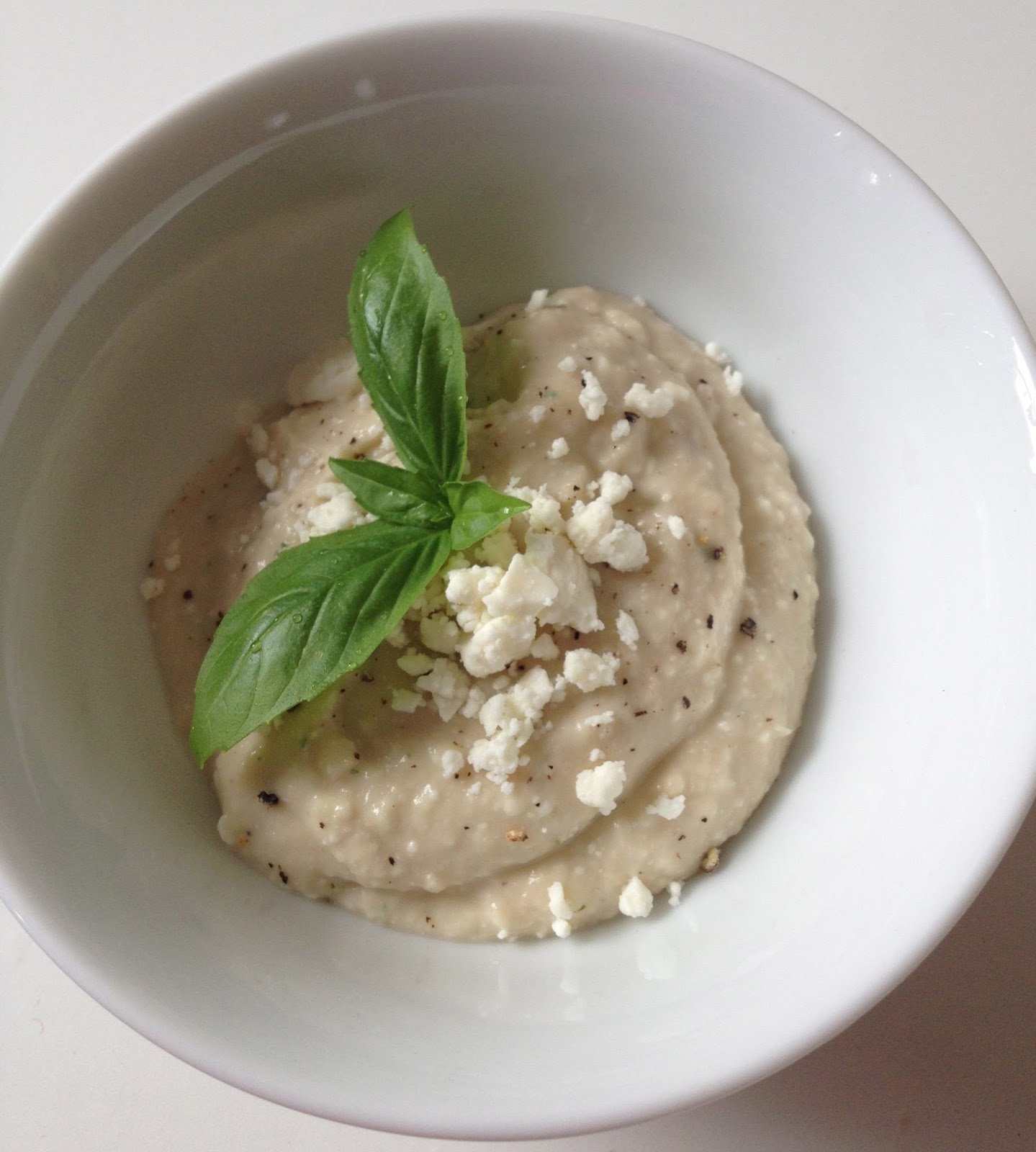 GoingGlutenFree White Bean Basil Spread