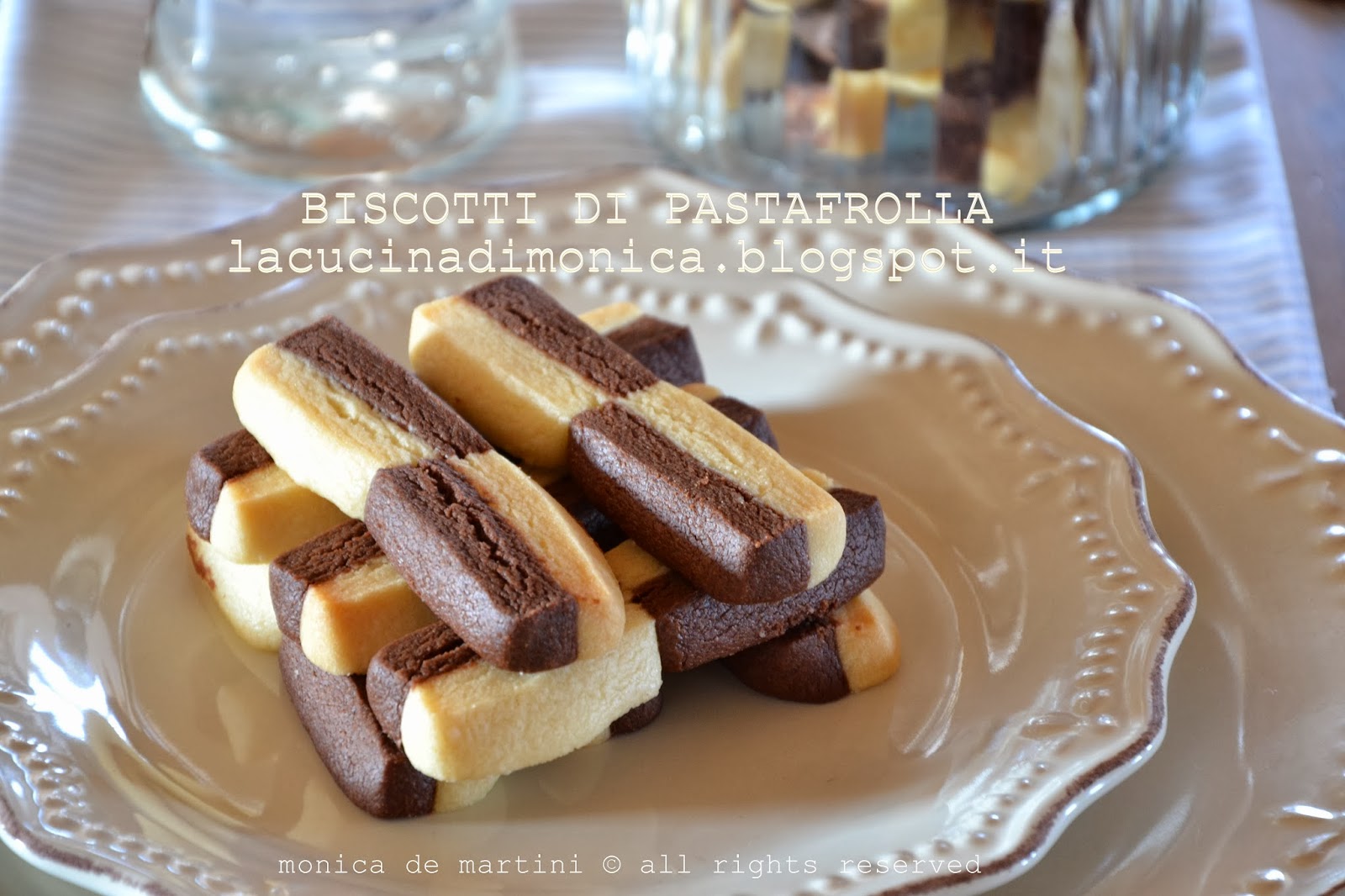 Biscotti di pasta frolla bicolore