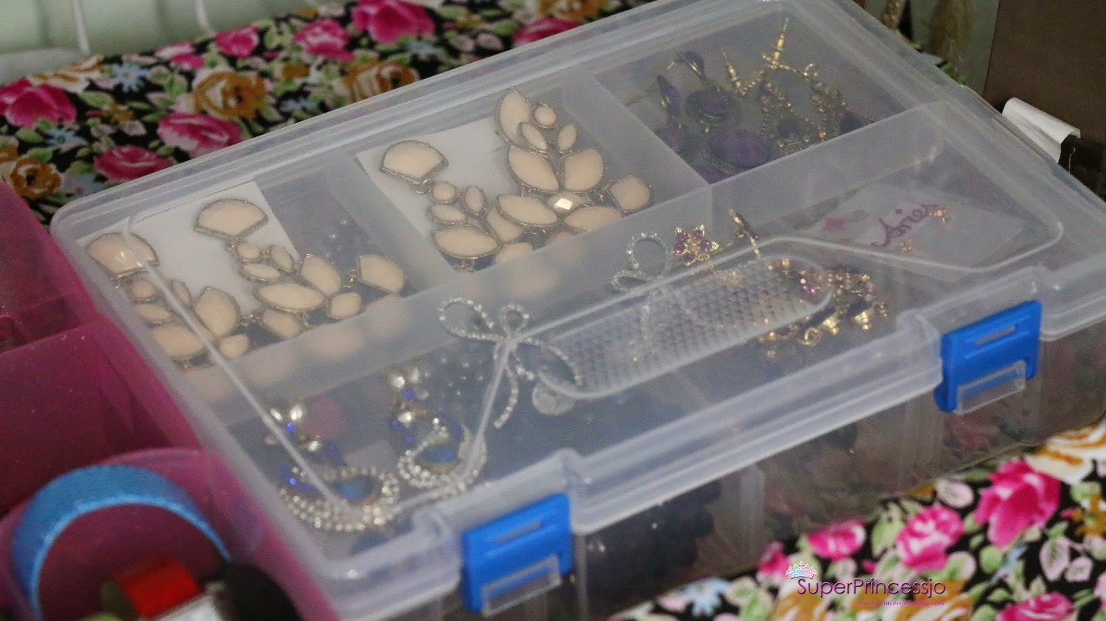 Sale > jewellery box daiso > in stock