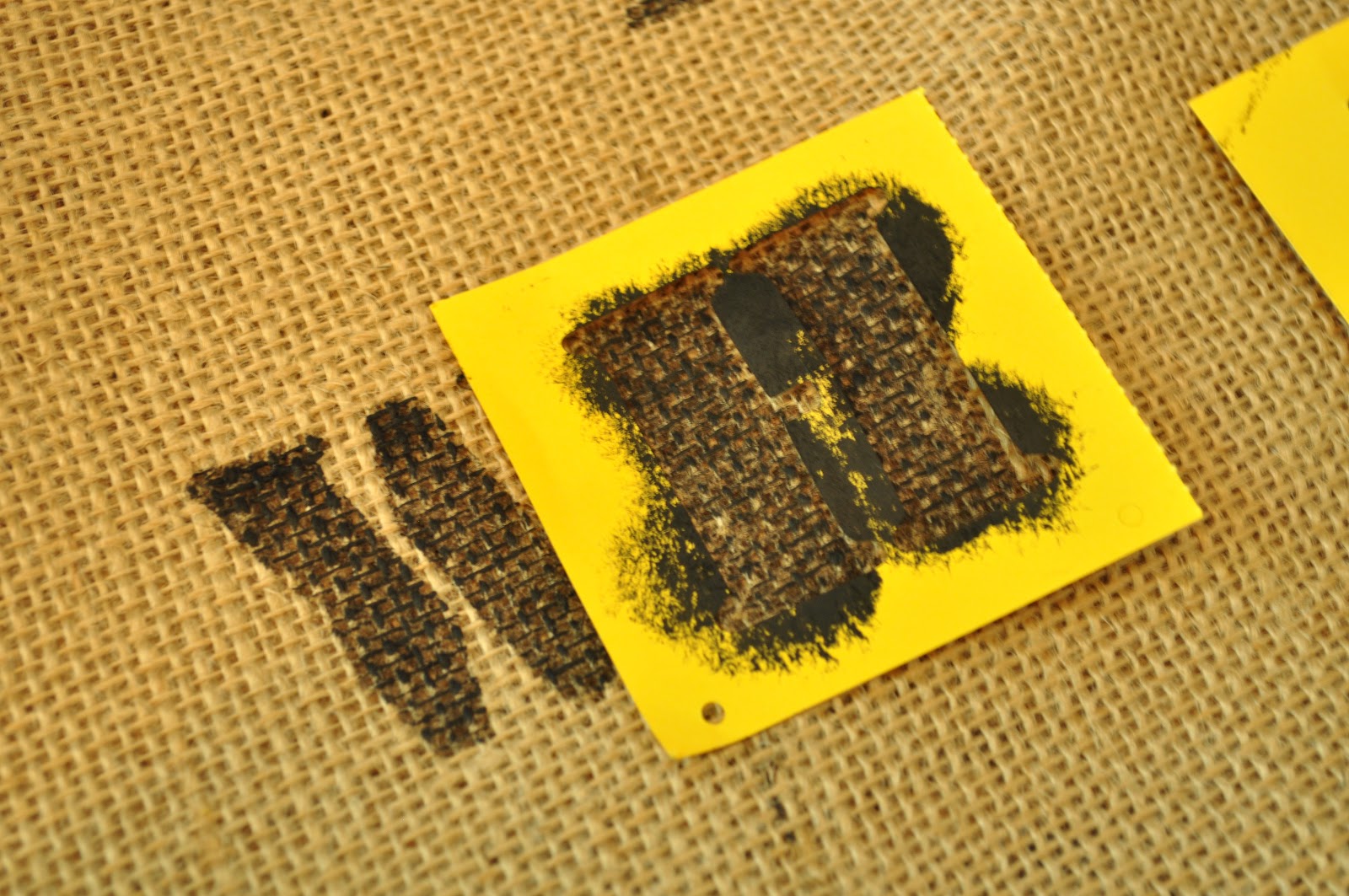 Stenciling on burlap.... Jennifer Rizzo