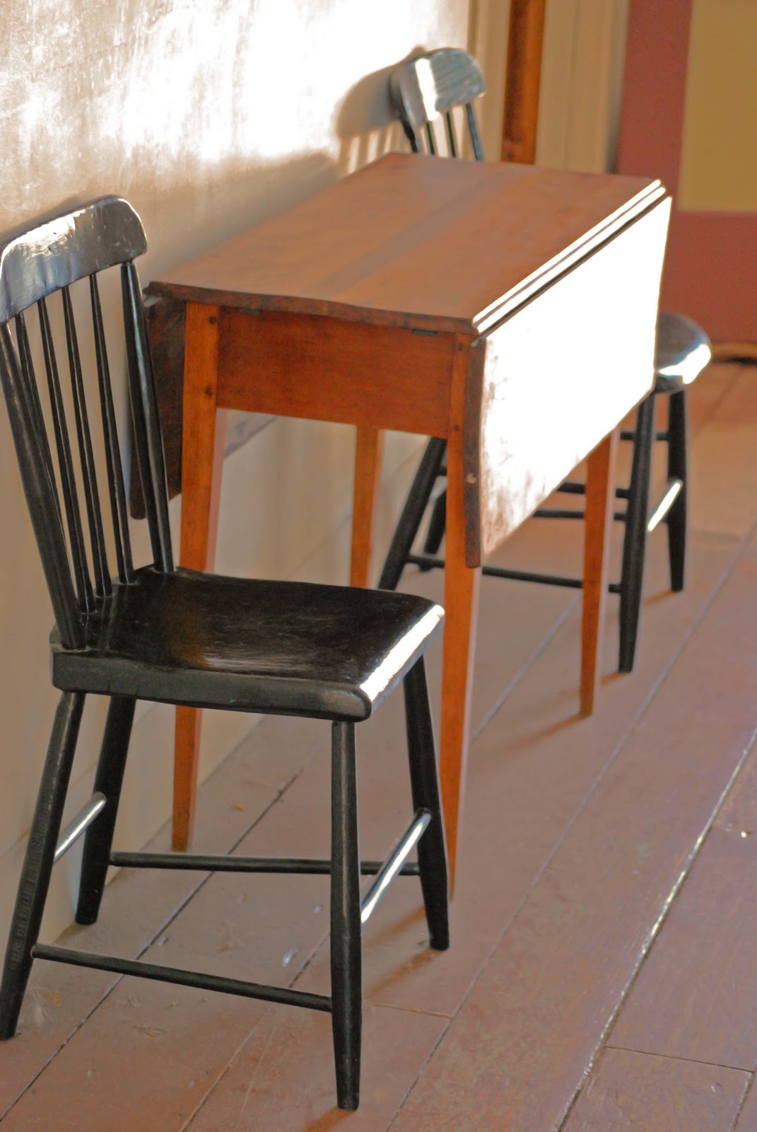 CJO Photo Furniture and Decor Page 1