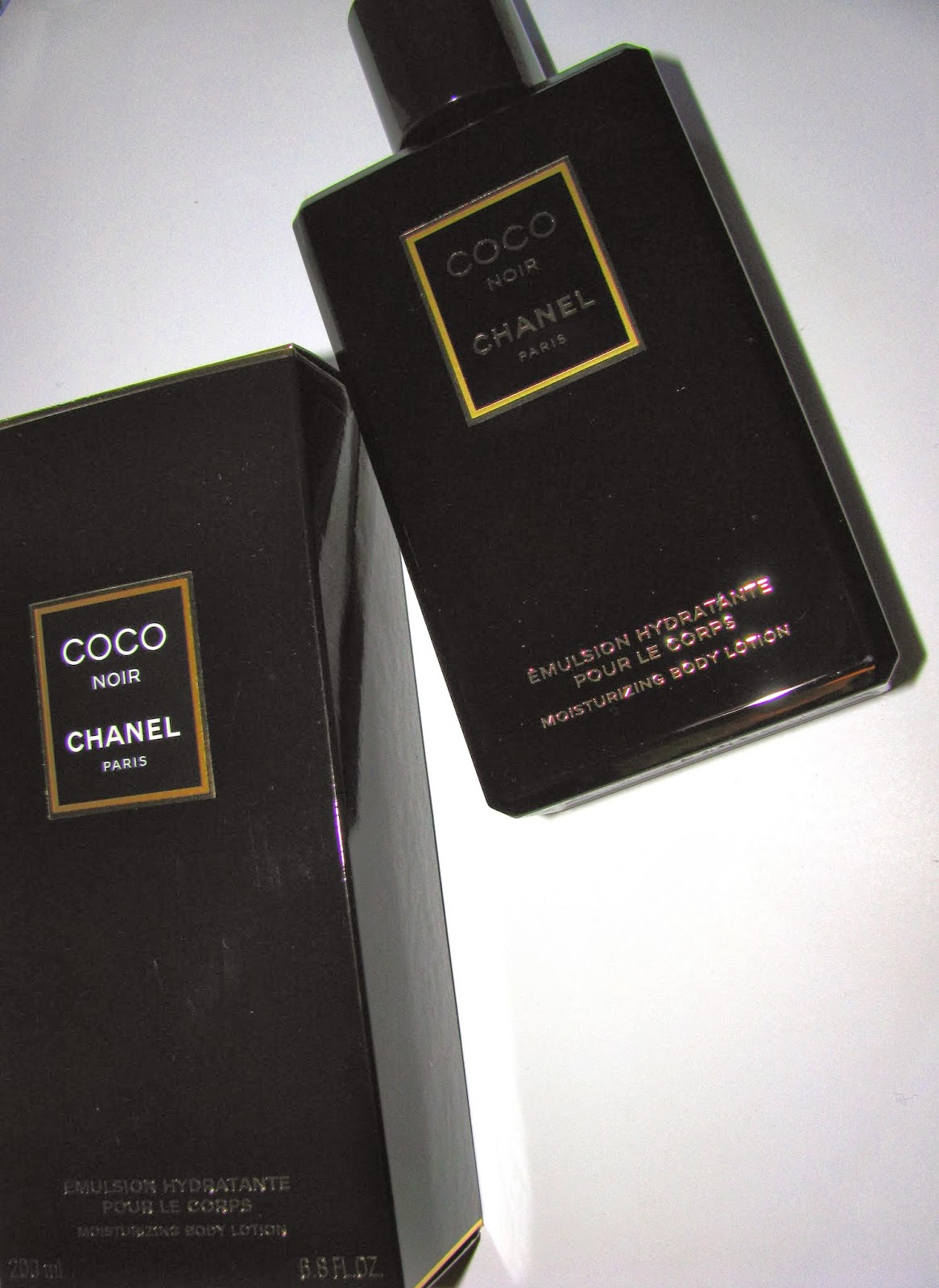 CHANEL COCO NOIR Foaming Shower Gel