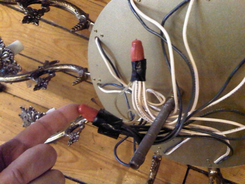 bluedogz design: Sarah's Chandelier (how to wire a chandelier to plug in)