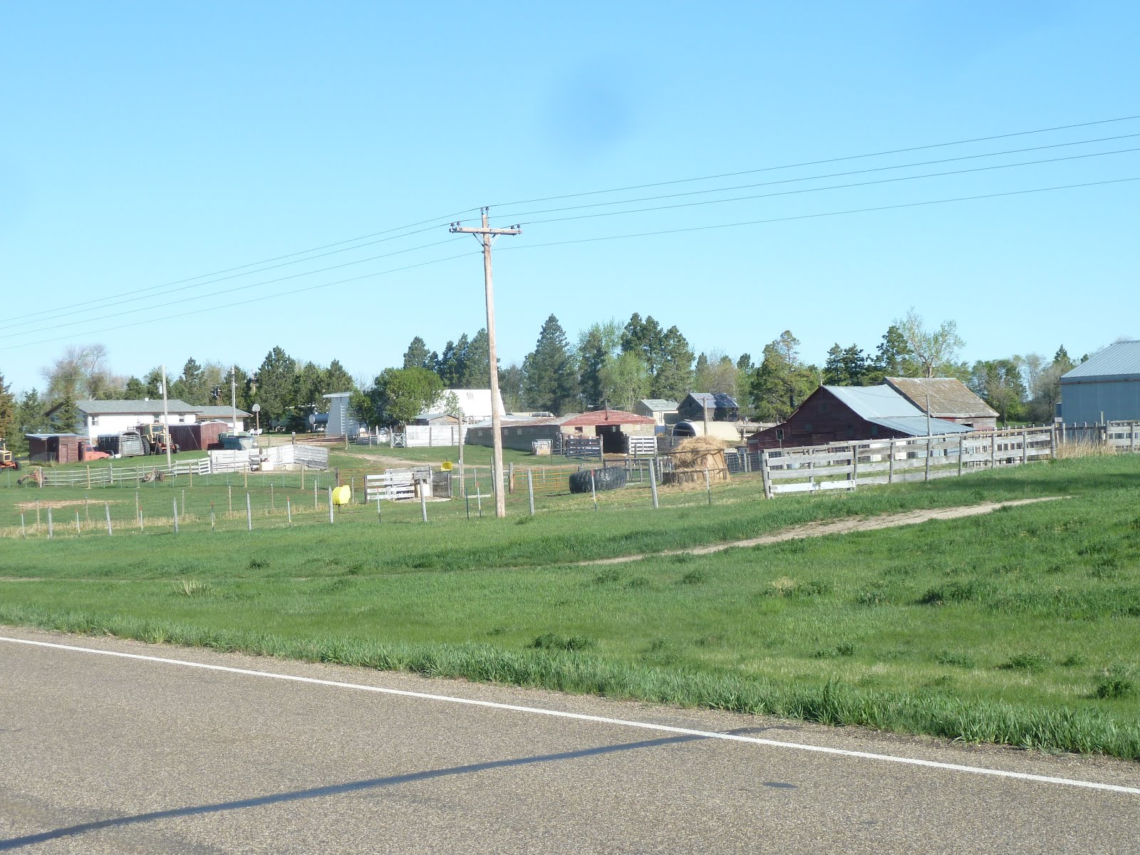 seniors walking across america POST 626 05/11/12 TAYLOR DICKINSON