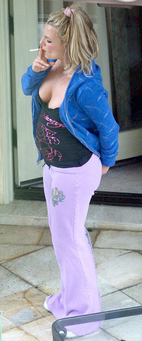 How Not To Dress Like A Mom Summer Maternity Awesomeness