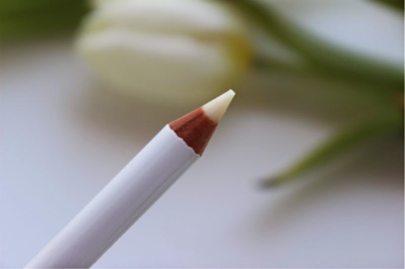 Obsessive Compulsive Cosmetics Anti-Feathered Pencil