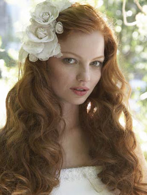 Beautiful Wedding Hairstyles with Flowers