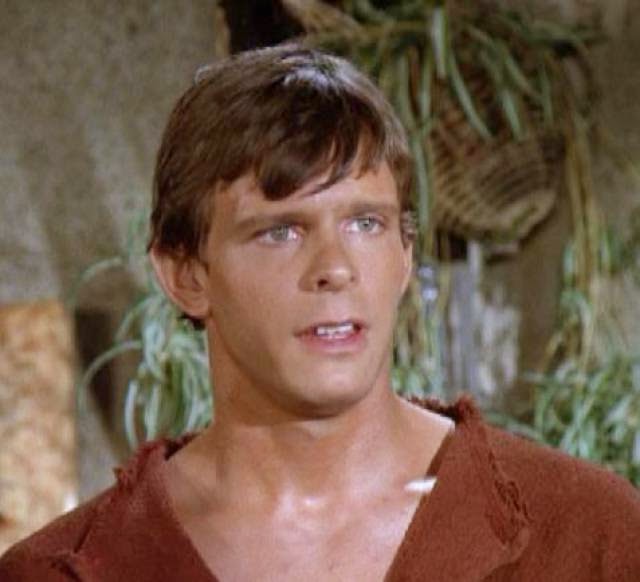 VINTAGE MEN: MARC SINGER