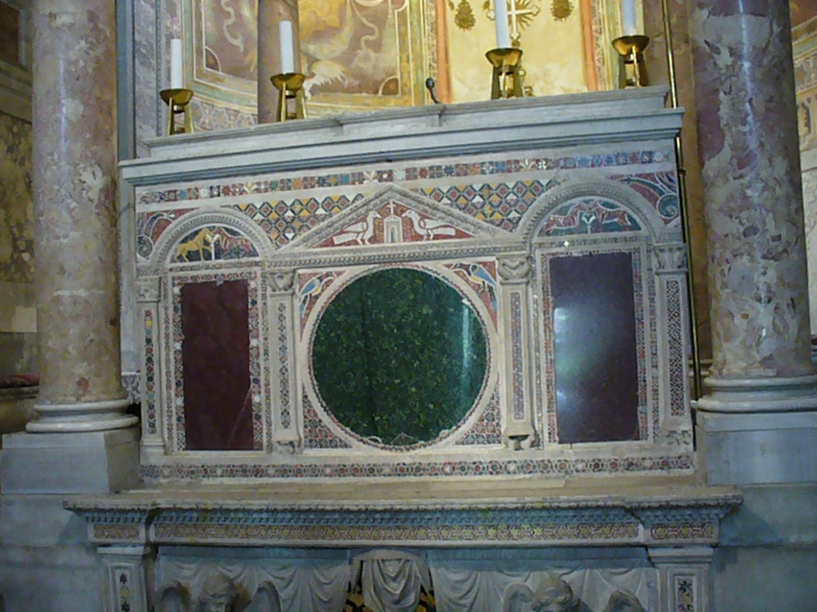 Todos los caminos conducen a Roma San Cesareo in Palatio