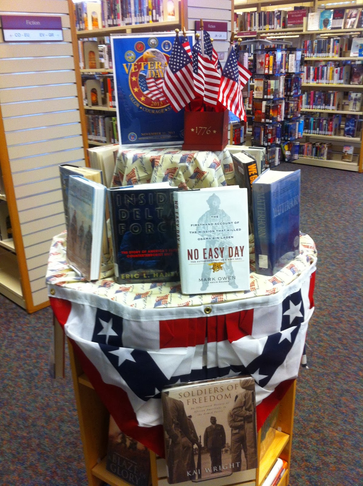 Library Displays: Veteran's Day Display