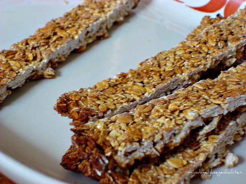 mijn dagelijkse gedachten Condensed Milk 5 Grain Cereal Bars/Батончики