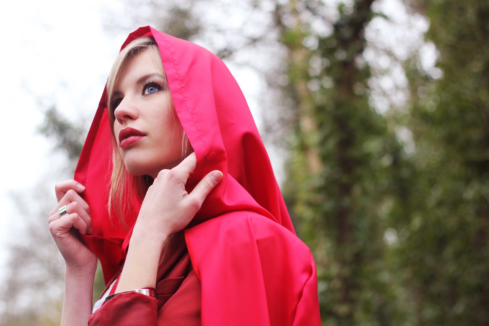 'Red Riding Hood' photoshoot RED REIDING HOODRED REIDING HOOD