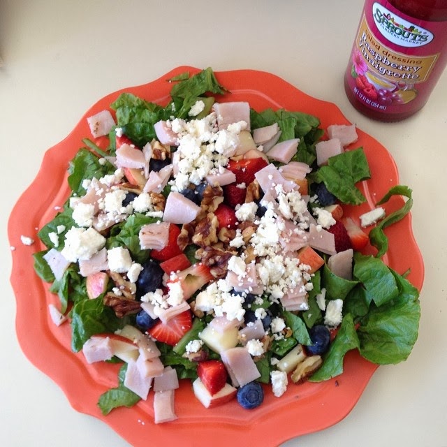 My Nesting Instincts Shake up your salads A 450 Calorie DELICIOUS Option!