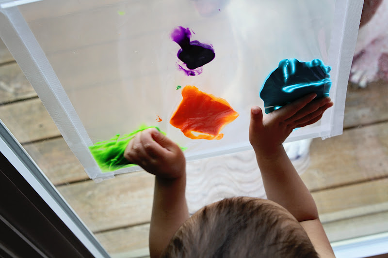 the petersons Ziploc baggie finger painting