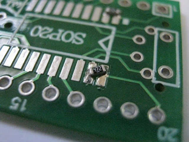 Surface mount resistor on a PCB