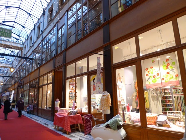 Fabric shopping in Paris