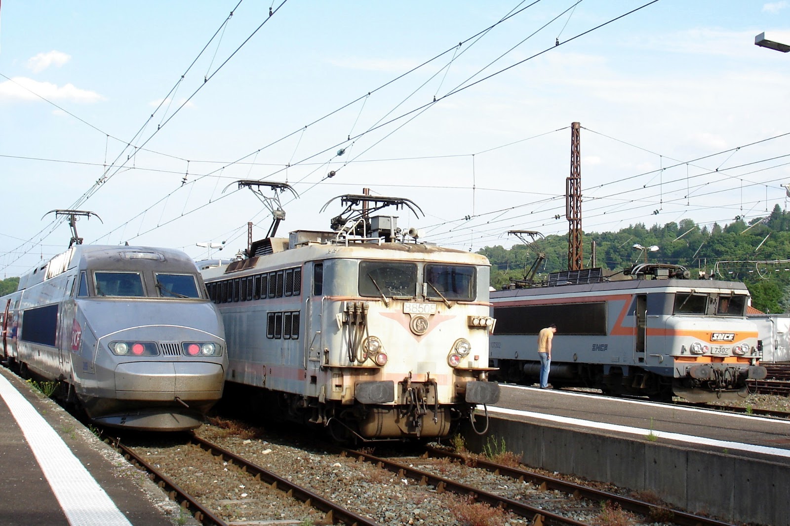 LA PASSION DU TRAIN Lourdes batterie de Pélerins pour le Nord.