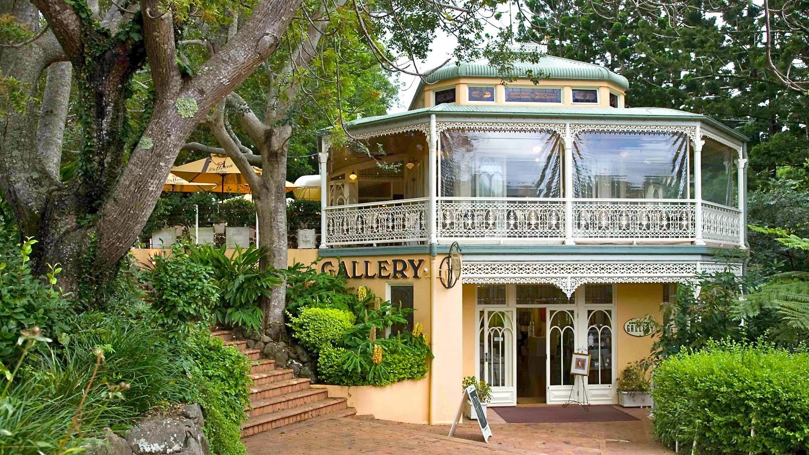 Main Street Gallery, Montville, Queensland About Us
