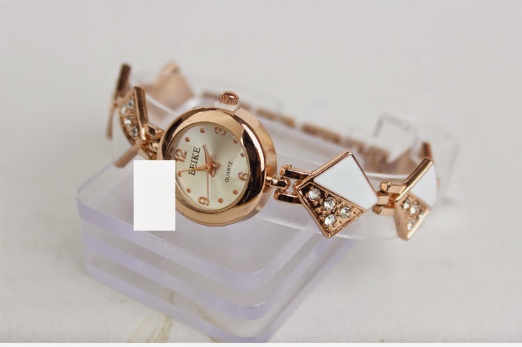 Chuyên bán sỉ đồng hồ thời trang nam nữ giá rẻ nhất HCM - 17