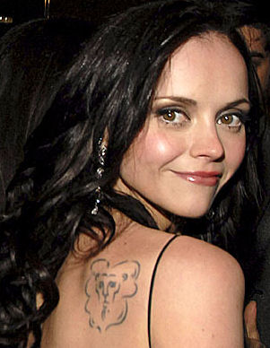 Hot wallpapers of actress: celebrities tattoos