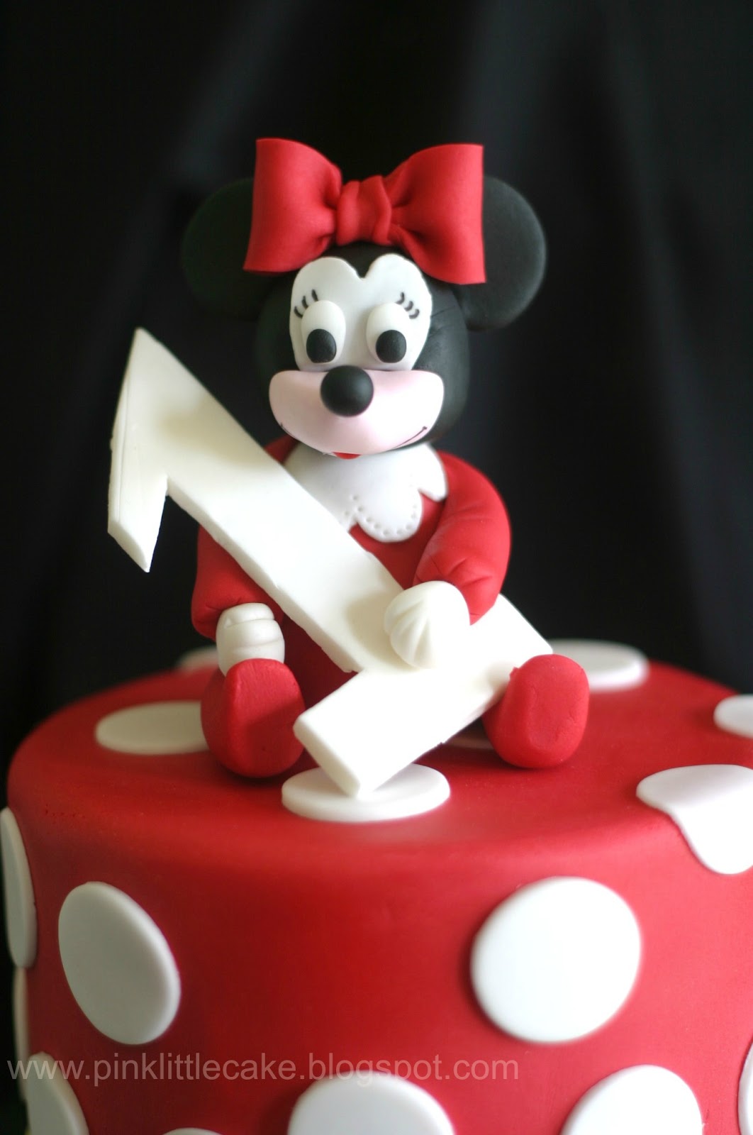 Minnie Mouse 1st Birthday Cake Minnie Mouse Birthday Cakes Mini Mouse Birthday Cake Happy Birthday Cake Images