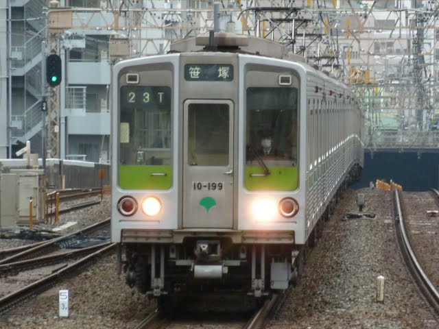都営新宿線　各停　笹塚行き1　10-000形190F