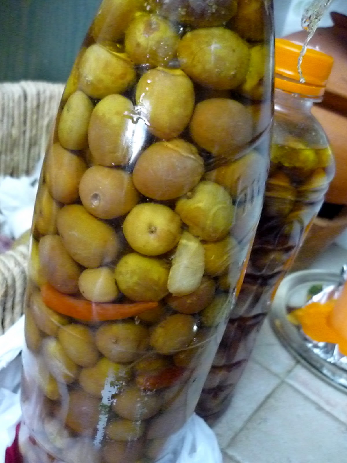 StyleListRoom....... Pickled Green Fresh Olives Recipe מתכון לכבישת