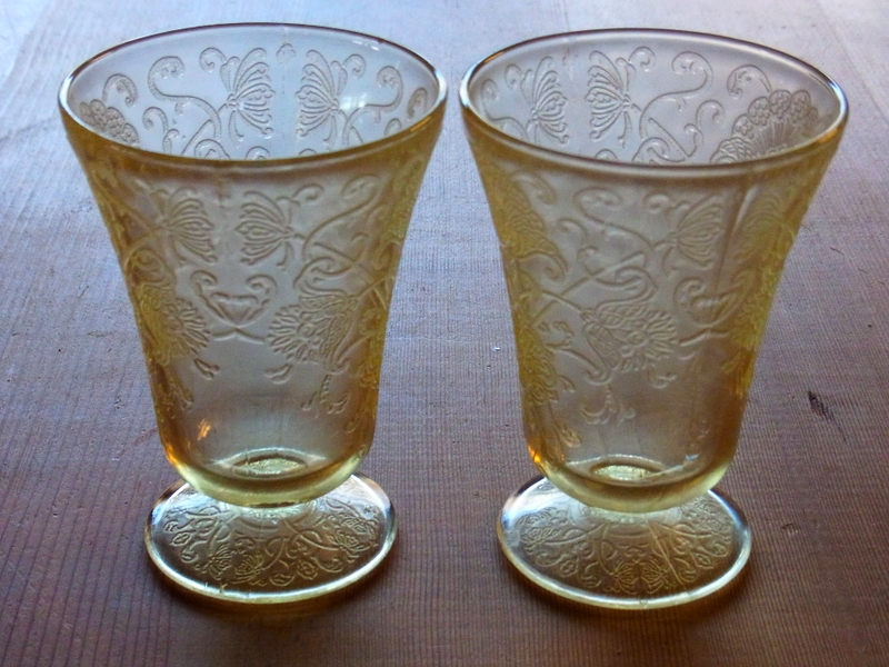 八郷の日々 型ガラスのコップ