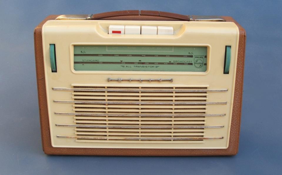 Cape Radio 1957 Philips L3X73T
