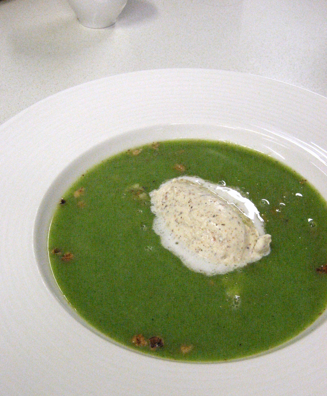 PEBBLE SOUP Summer Cooler Lettuce, Pea and Caramelised Bacon Soup