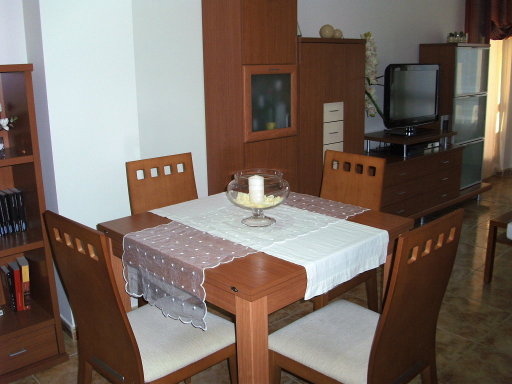 DECORAR LA MESA DEL COMEDOR...¡QUE DIFICIL! | AMOR POR LA DECORACIÓN