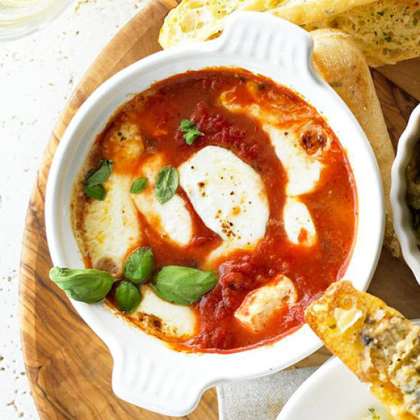 Roasted Tomato Soup with Mozzarella Yummi Recipes