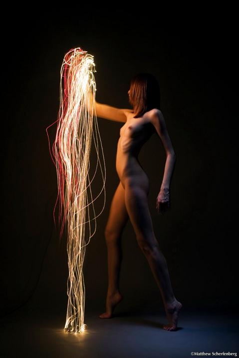 mulheres nuas peladas light painting Matthew Scherfenberg