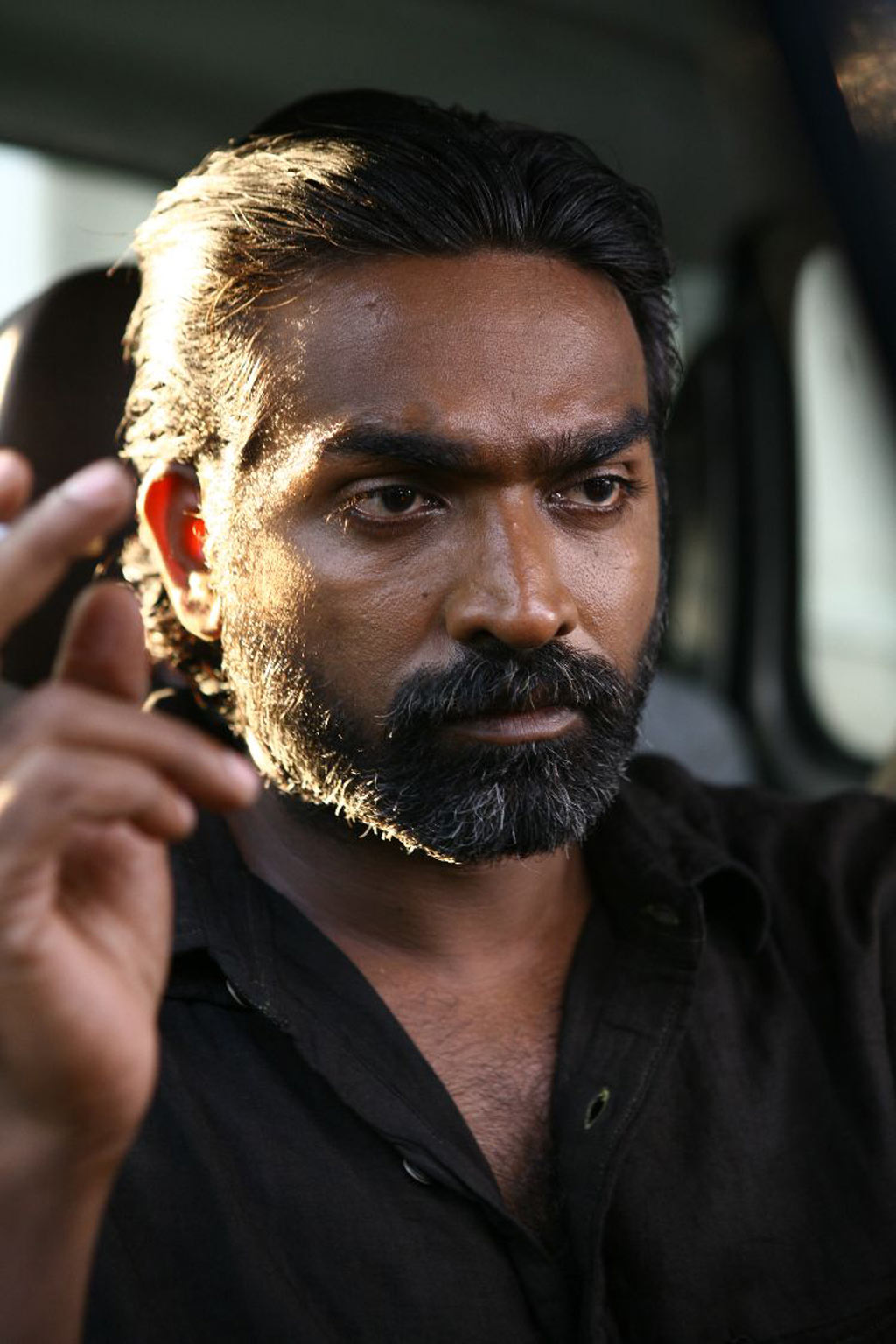 vijay sethupathi best actor soodhu kavvum stills vijay sethupathi sanchita shetty images vijay sethupathi best actor soodhu kavvum stills vijay sethupathi sanchita shetty images