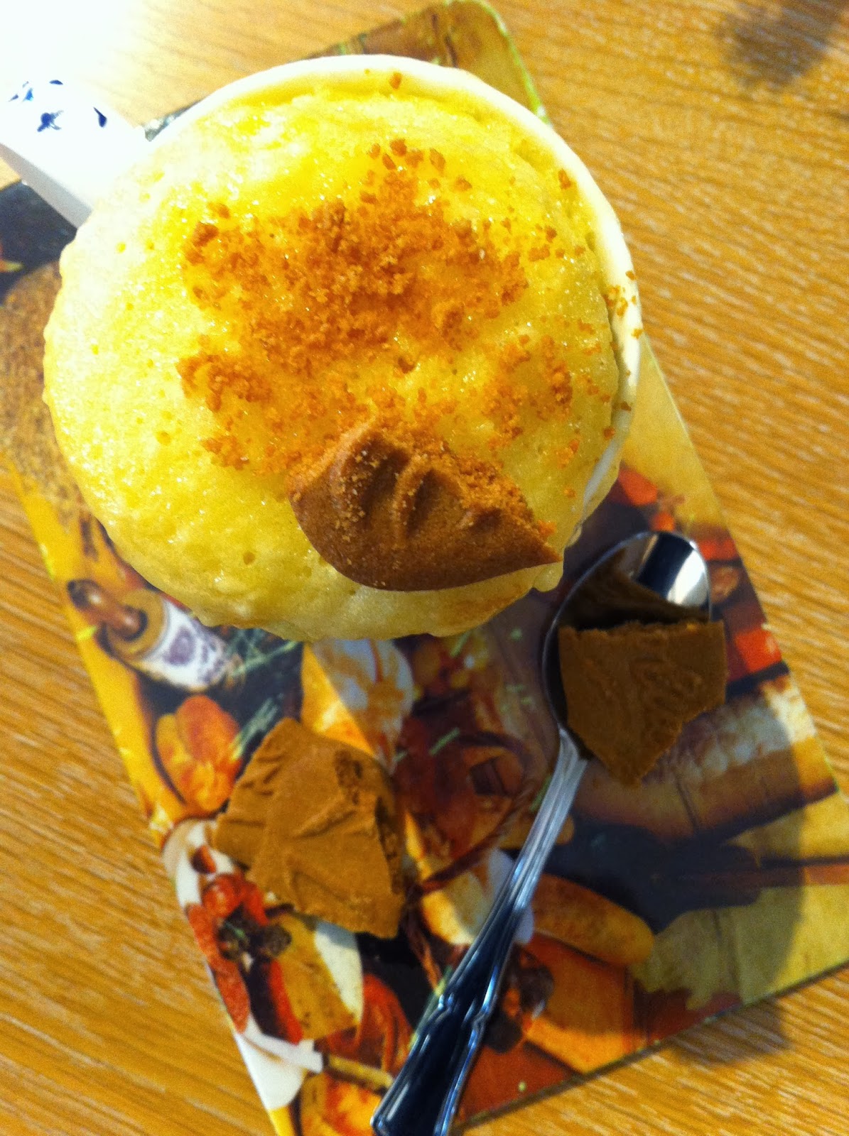 Mug cake coeur coulant spéculoos Pâtissez Sucrez