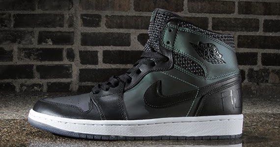 difference between nike sb and jordan 1