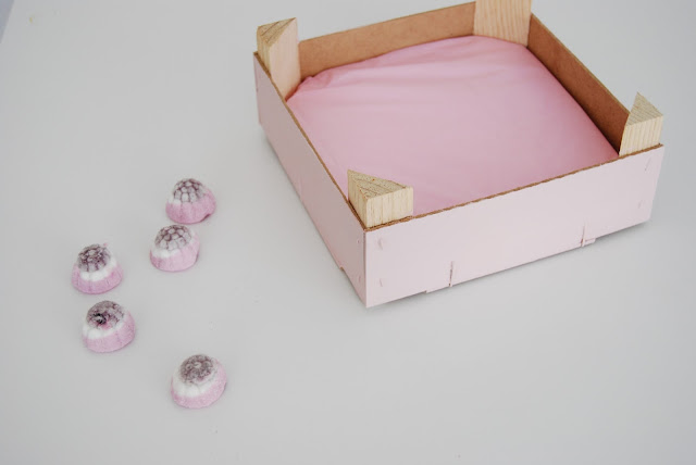 Centro de chuches en tonos rosa. Pink candy box DIY