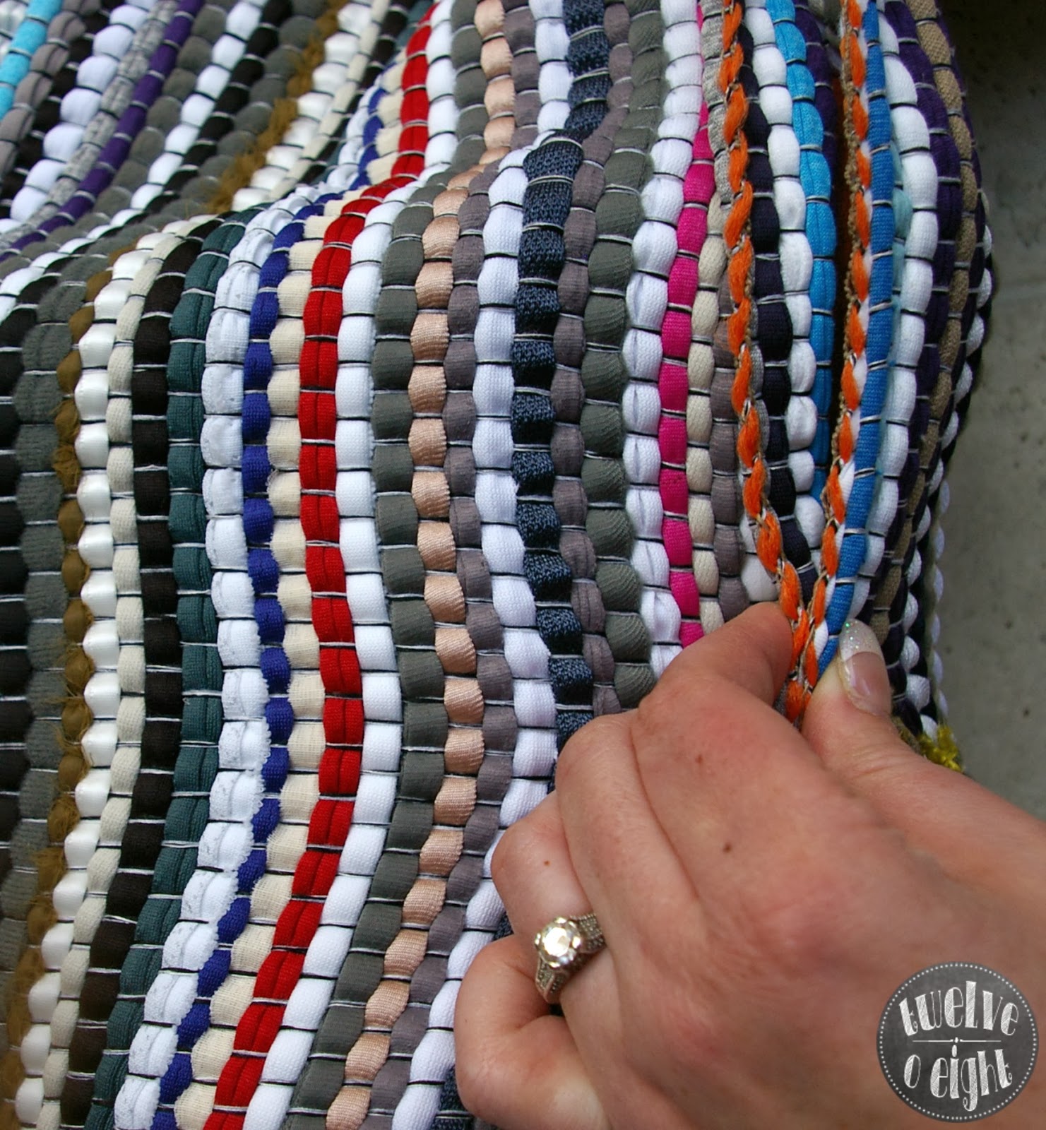 DIY Rag Rug Throw Pillows