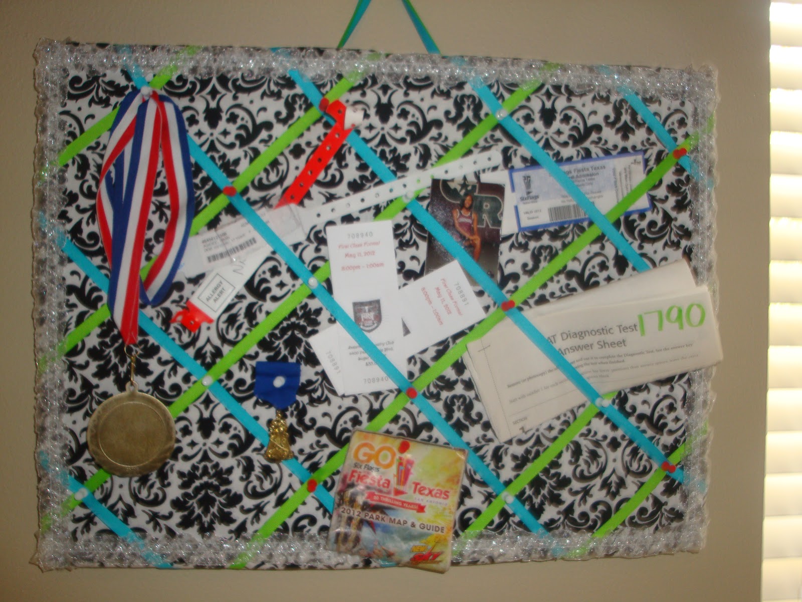 short stylez How to Make a Memory Board!