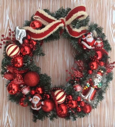 http://www.thepaperfleamarket.com/splendid-santa-wreath.html
