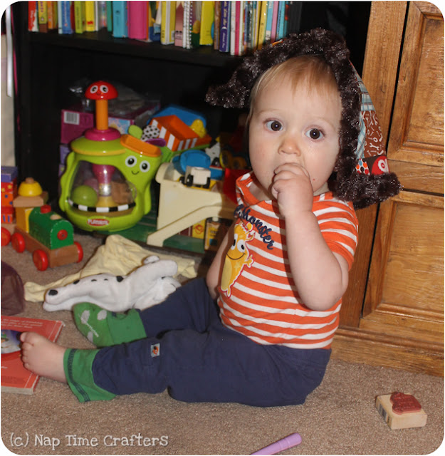 Tutorial Baby Snuggle Blanket PeekaBoo Pages