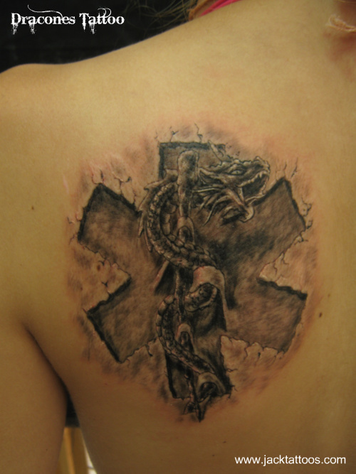 tatuaj+simbol+medical.jpeg.jpg