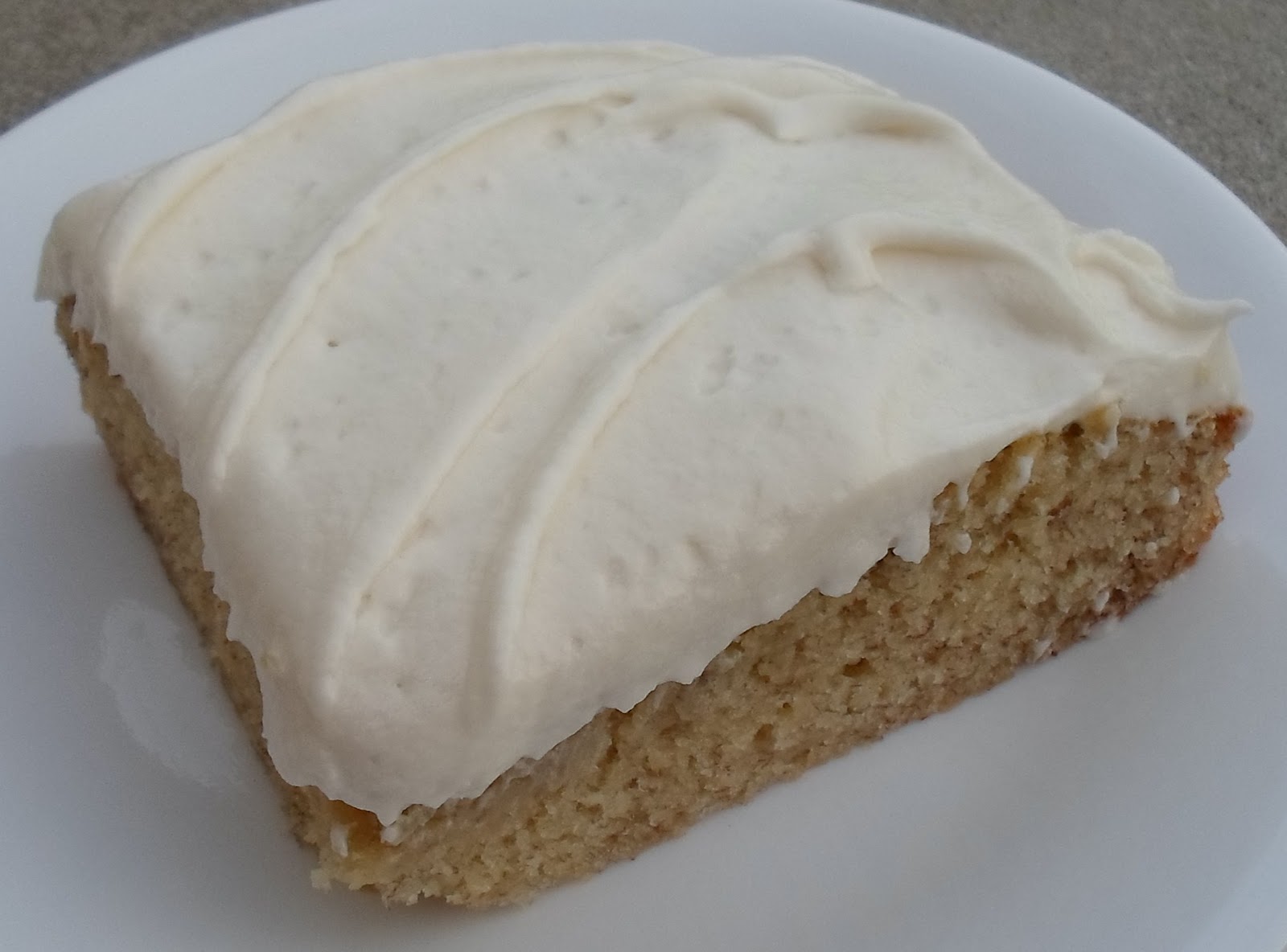 Banana cake with sour cream frosting Idea