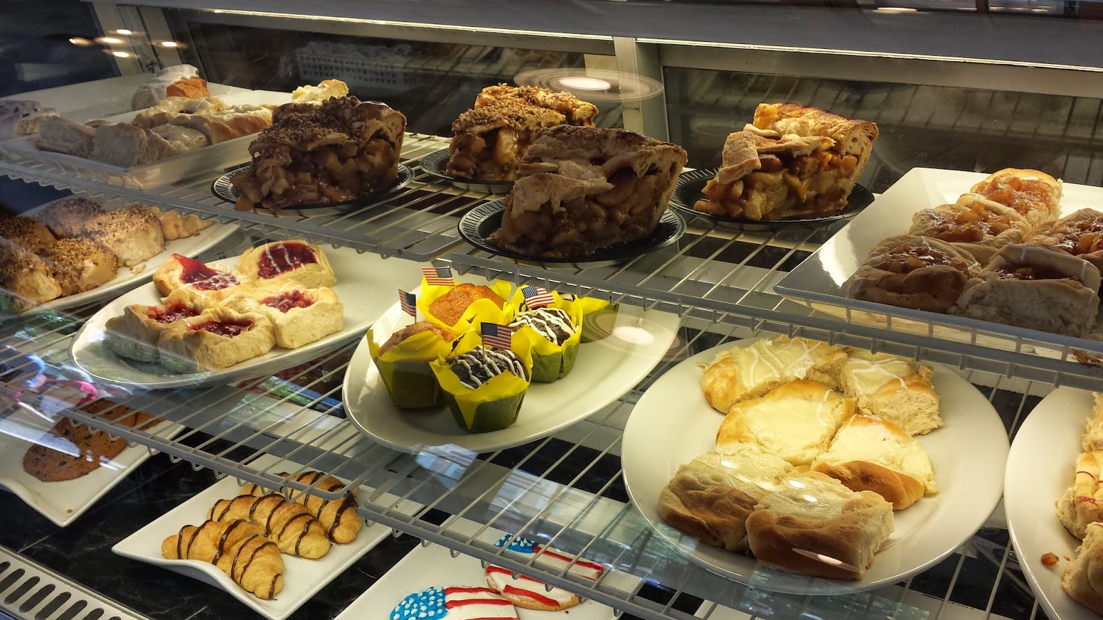 Whats Good Around Here Spotlight Bakery Dollywood